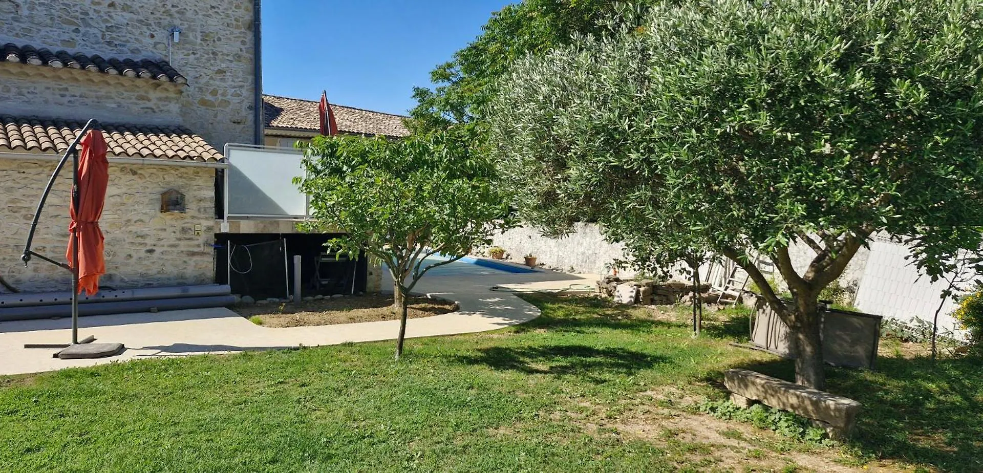 La Vigne Villa Sauzet  France